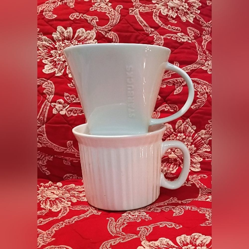 Starbucks Coffee Pour Over Ceramic Brewer White Drip Brew with Add Ons